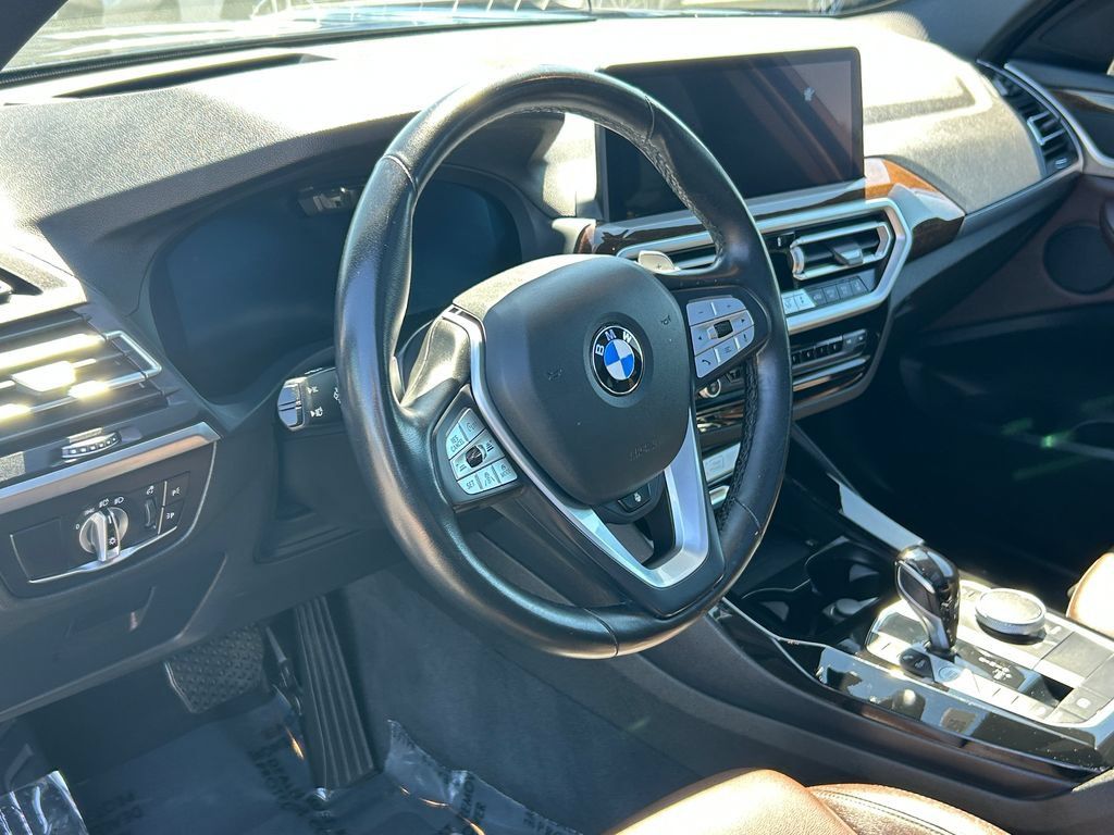Used 2024 BMW X3 xDrive30i w/ Premium Package AWD/4WD image 13