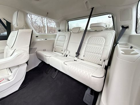 Used 2022 Lincoln Navigator Black Label image 26