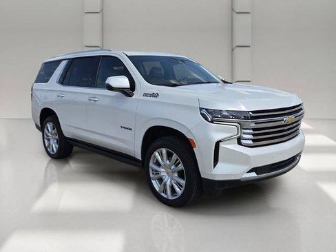 Used 2024 Chevrolet Tahoe High Country AWD/4WD image 7