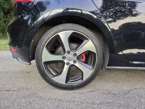 Used 2015 Volkswagen GTI Autobahn FWD image 36