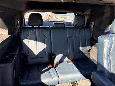 New 2025 Cadillac Escalade IQ Luxury 2 AWD/4WD image 28
