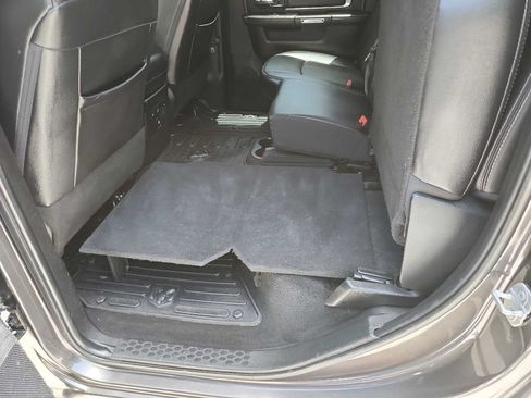 Used 2018 RAM 2500 Laramie AWD/4WD image 36