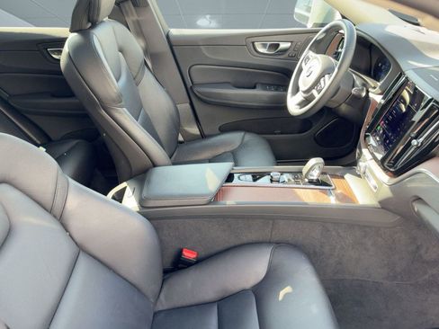 Certified 2023 Volvo XC60 B5 Plus w/ Climate Package image 30