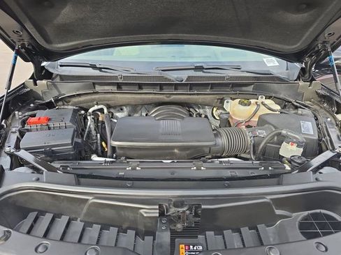 Used 2021 GMC Yukon Denali w/ Denali Premium Package image 32