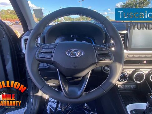 New 2026 Hyundai Venue SEL image 17
