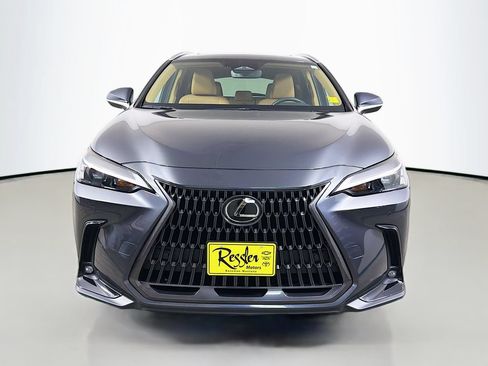 Used 2025 Lexus NX 250 FWD w/ Accessory Package (2T) image 2