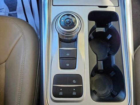 Used 2023 Ford Explorer Limited w/ Equipment Group 301A image 20