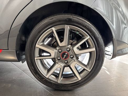 Certified 2022 Kia Soul GT-Line FWD image 12