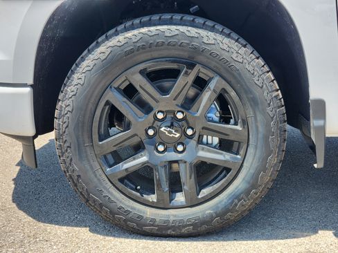 New 2026 Chevrolet Silverado 1500 Custom w/ Turbomax Blackout Package RWD image 8