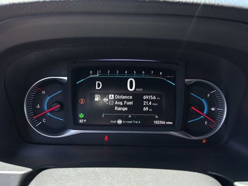 Used 2021 Honda Pilot Touring image 13