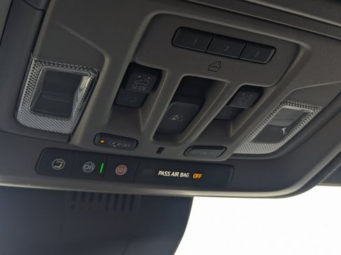 New 2026 GMC Sierra 1500 SLT w/ SLT Premium Package image 29