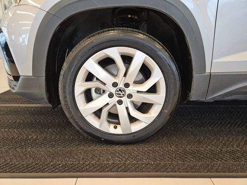 Used 2023 Volkswagen Taos S AWD/4WD image 12