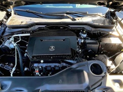 Used 2024 Acura MDX SH-AWD w/ Technology Package image 9