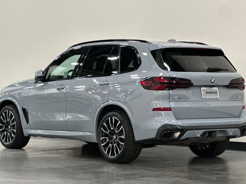 Used 2024 BMW X5 xDrive40i w/ M Sport Package AWD/4WD image 6