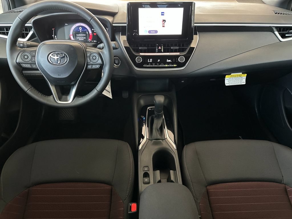 Used 2026 Toyota Corolla SE FWD image 12
