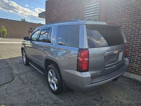 Used 2019 Chevrolet Tahoe LS w/ All-Season Package AWD/4WD image 4