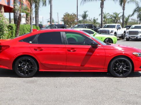 Used 2023 Honda Civic Sport image 10