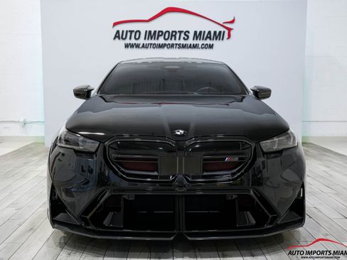 Used 2026 BMW M5 w/ Carbon Package image 38