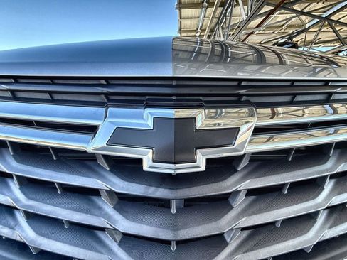 Used 2024 Chevrolet Equinox LS image 30