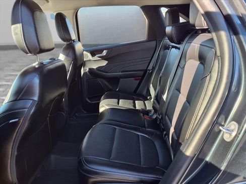 Used 2022 Ford Escape SEL w/ Technology Package image 24