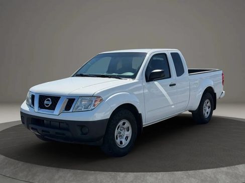 Used 2020 Nissan Frontier S RWD image 1