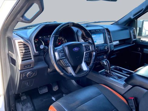 Used 2017 Ford F150 Raptor w/ Equipment Group 802A Luxury AWD/4WD image 18