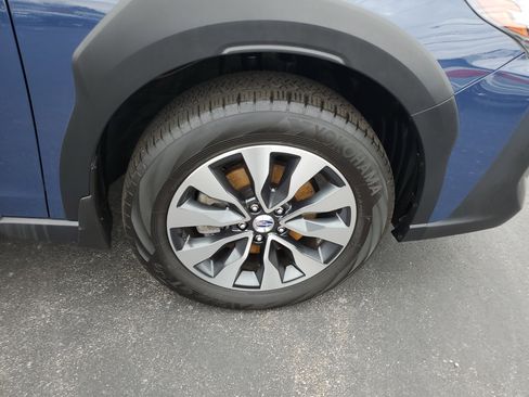 Certified 2023 Subaru Outback Limited image 5