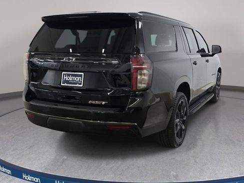 Used 2022 Chevrolet Suburban RST w/ Luxury Package AWD/4WD image 6