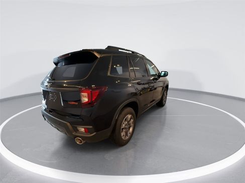 Used 2023 Honda Passport TrailSport image 8
