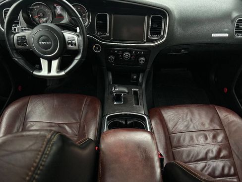 Used 2014 Dodge Charger SXT image 8