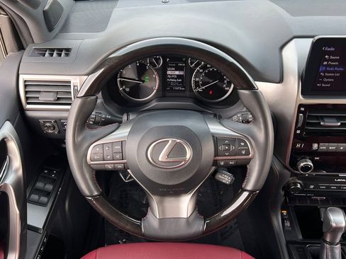 Certified 2023 Lexus GX 460 Premium w/ Premium Package image 17