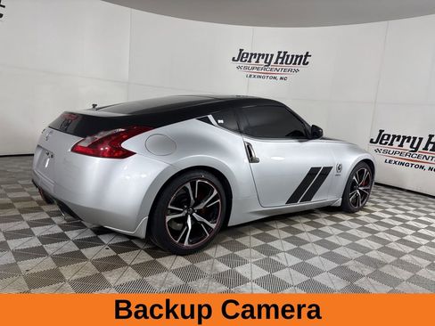 Used 2020 Nissan 370Z image 6