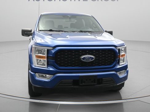 Used 2022 Ford F150 XL w/ STX Appearance Package RWD image 2