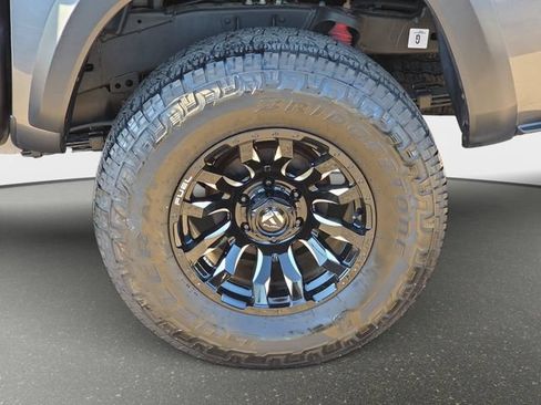 Used 2022 Toyota Tacoma TRD Off-Road w/ TRD Premium Off Road Package AWD/4WD image 35