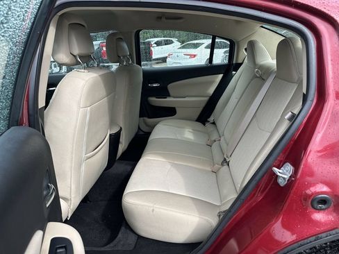Used 2013 Chrysler 200 Touring FWD image 22