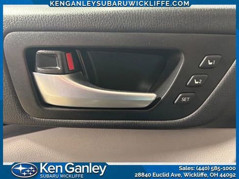 Used 2018 Toyota Highlander Limited image 11