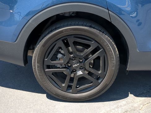 Certified 2024 Kia Telluride SX Prestige X-Line AWD/4WD image 12