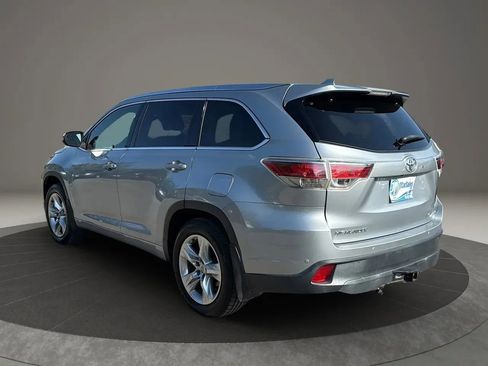 Used 2015 Toyota Highlander Limited image 11