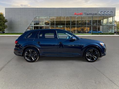 New 2026 Audi Q7 3.0T Premium Plus AWD/4WD image 2