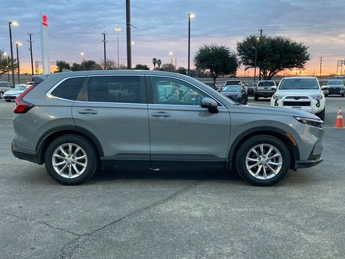 Used 2024 Honda CR-V EX-L image 4