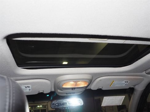 Used 2008 Chevrolet TrailBlazer LT w/ Sun And 6-Disc Cd Package image 11