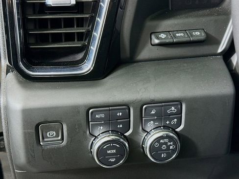 Used 2024 GMC Sierra 1500 Denali image 10