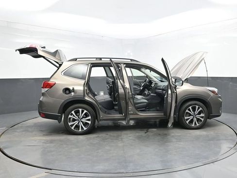 Used 2019 Subaru Forester Limited image 42