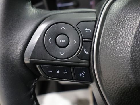 Used 2025 Toyota Corolla SE FWD image 34