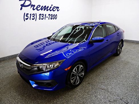 Used 2017 Honda Civic EX-L image 1