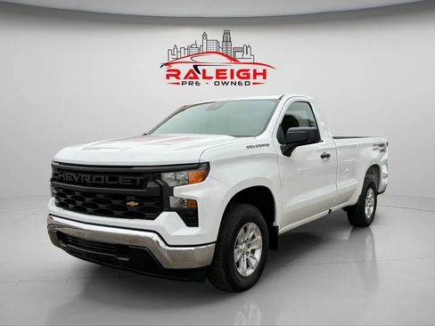 Used 2022 Chevrolet Silverado 1500 W/T image 2
