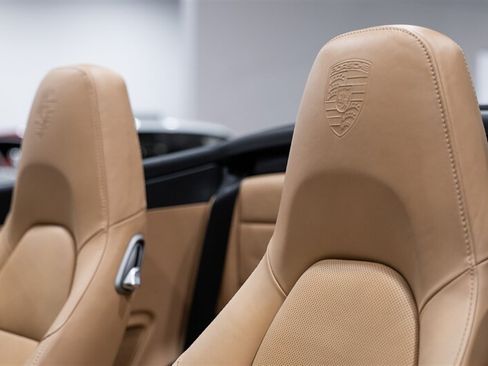 Used 2014 Porsche 911 Carrera S RWD image 25
