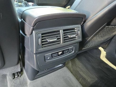 Used 2018 Audi Q7 3.0T Premium Plus w/ Premium Plus Package AWD/4WD image 12