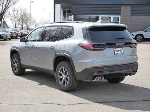New 2026 GMC Acadia AT4 w/ Luxury Package AWD/4WD image 9