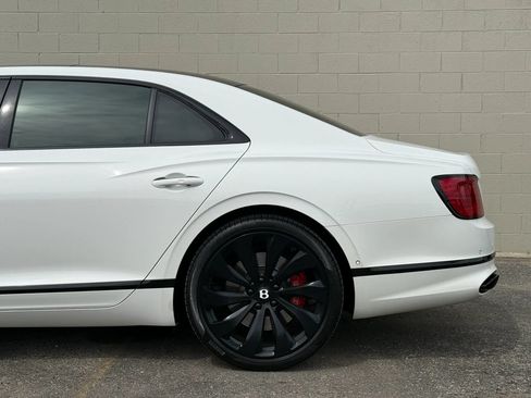 Used 2021 Bentley Flying Spur W12 AWD/4WD image 16